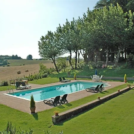 Holiday home Glicine *